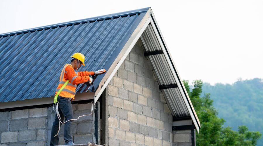Expert Emergency Roof Repairs services in Ashville, AL